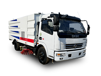国六扫路车